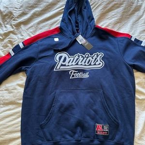 Navy Blue, New England Patriots Sweatshirt Hoody (Men’s Large)